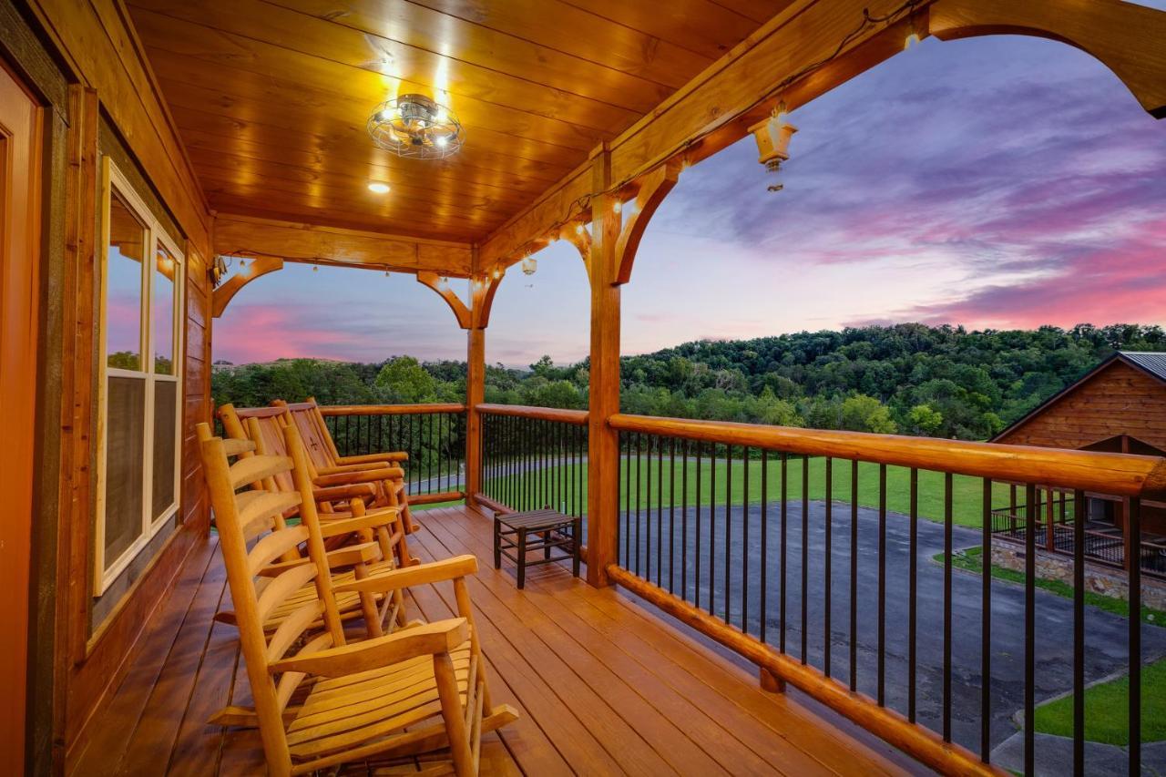 Huny Bear Lodge Pigeon Forge Exterior photo